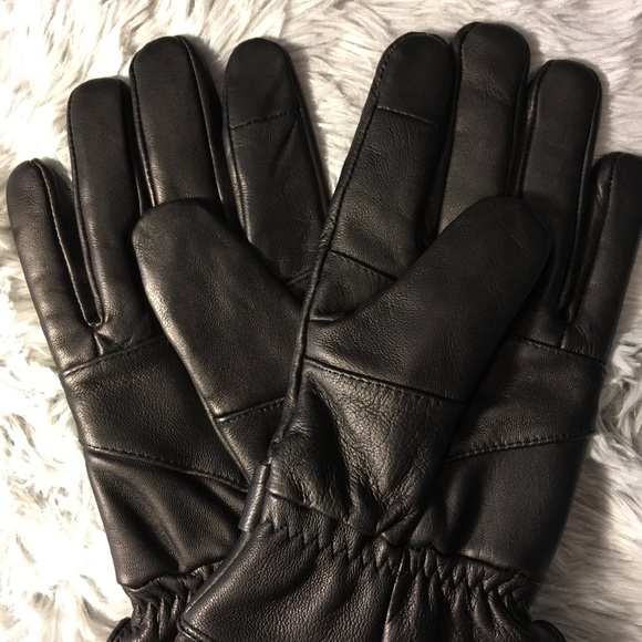 Van Heusen Other - Van Heusen Black Leather Gloves